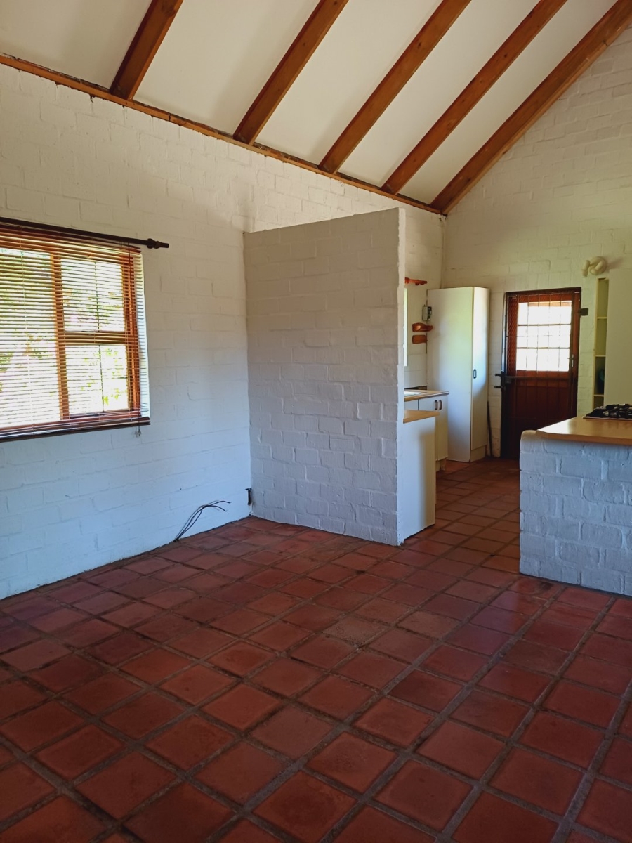 To Let  Bedroom Property for Rent in Sir Lowrys Pass Village Western Cape